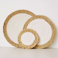 Sets de table / Sets de table en jacinthe d'eau / Assiettes rondes tissées pour décoration en rotin