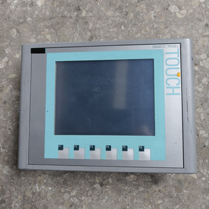 6AV6647-0AD11-3AX0 KTP600 Fonctionnement 6AV6 647-0AD11-3AX0 - Product Image 1
