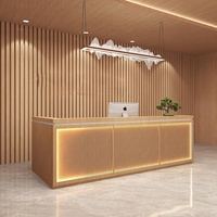 Comptoir de réception LED en bois tressé de luxe moderne, personnalisable avec logo, éco-responsable, pour écoles, supermarchés, hôtels