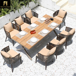 Chaise <span class=keywords><strong>de</strong></span> <span class=keywords><strong>jardin</strong></span> en rotin d'extérieur Ensemble <span class=keywords><strong>de</strong></span> table et <span class=keywords><strong>de</strong></span> <span class=keywords><strong>chaises</strong></span> <span class=keywords><strong>de</strong></span> <span class=keywords><strong>jardin</strong></span> 8 places Style américain Chaise <span class=keywords><strong>de</strong></span> <span class=keywords><strong>jardin</strong></span> confortable et imperméable - Product Image 4