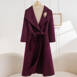 Nuovo Cappotto Invernale da Donna Caldo Confortevole Elegante Traspirante Impermeabile Realizzato al 100% in lana, è ecologico e di alta qualità. - Product Image 3