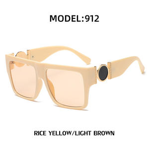 Lunettes de soleil carrées surdimensionnées unisexes, monture noire en PC, protection UV400, pour le soleil, les voyages, la scène, la mode, le style urbain - Product Image 2