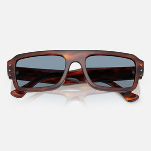 Lunettes de soleil tendance 2025 pour femme, style vintage écaille de tortue, monture carrée, pour un look quotidien et estival en extérieur - Product Image 2