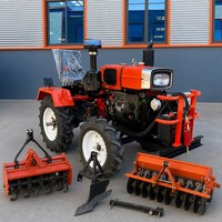 Tractor Agrícola Compacto con Motor Diésel, Elevación Hidráulica de Cuatro Ruedas, Enganche de Tres Puntos, Grada de Discos