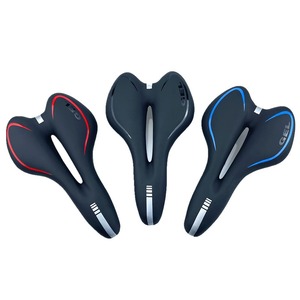 Selle de vélo confortable et imperméable <span class=keywords><strong>en</strong></span> acier noir 3D avec ventilation <span class=keywords><strong>en</strong></span> <span class=keywords><strong>gel</strong></span>, 28 x 16 cm, pour VTT et vélo de route - Vente <span class=keywords><strong>en</strong></span> gros 2026 - Product Image 6