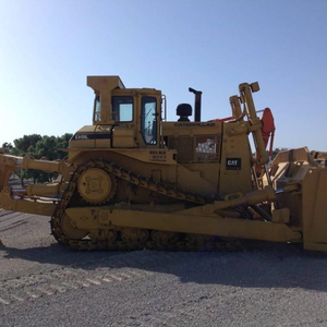 Bulldozer Usado D5K de Alta Calidad y Buen Precio, Fabricado en Japón, con Gran Momento de Carga y Capacidad de Empuje de 3M3, en Oferta - Product Image 1
