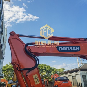 รถขุดดิน Doosan DH60 มือสอง ขนาด 6 ตัน รถขุดไฮดรอลิกแบบตีนตะขาบ Doosan Dx60 พร้อมใบรับรอง EPA/CE มีสินค้าในสต็อก - Product Image 5