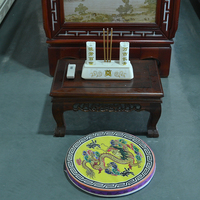 Ataúd Funerario Estilo Americano, Tallado a Mano en Madera Sólida, Refrigerado con Sistema de Enfriamiento Avanzado