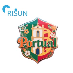 Usine Portugal Lisbonne Voyage Souvenir Pin Badge Aimant Métal Personnalisé Portugais Carte Drapeau Chapeau Cap Émail Épinglette Badge Emblème - Product Image 3