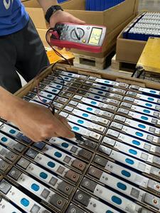 10 년 수명 6000 + 사이클 48V 5Kwh 10Kwh 15kwh 벽 전원 태양 에너지 저장 시스템용 리튬 이온 리튬 배터리 - Product Image 6