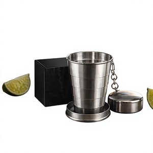 Verre à shot pliable en plastique avec couvercle et chaîne, design minimaliste, écologique, pour les voyages, réutilisable, longueur 197 mm - Product Image 1