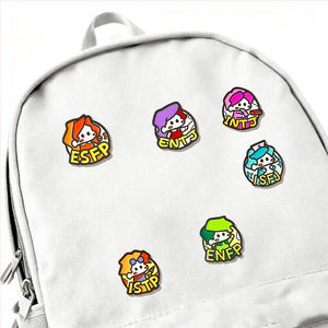 Badges métalliques populaires transfrontaliers sur le thème des 16 types de <span class=keywords><strong>personnalité</strong></span> MBTI, tests de carrière, broches, sacs à dos, accessoires et plus - Product Image 3