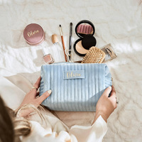 Pochette de maquillage en velours personnalisée, étiquette personnalisée, trousse de toilette matelassée avec fermeture éclair, organiseur de cosmétiques pour voyage, pochette de beauté portable