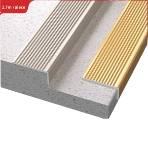 Bandes d'<span class=keywords><strong>escalier</strong></span> antidérapantes en alliage d'aluminium Protège-coins en métal pour le sol de la maternelle Boucle à angle <span class=keywords><strong>droit</strong></span> en forme de L pour escaliers - Product Image 6
