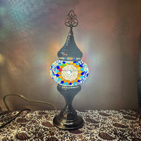 Lampe de table marocaine en mosaïque turque, style bohème, en verre coloré, fabriquée à la main à Marrakech