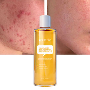 Tónico Facial Reductor de Poros, Reafirmante de la Piel, Suavizante, Iluminador, Hidratante, con Arbutina y Niacinamida, Blanqueador - Product Image 1