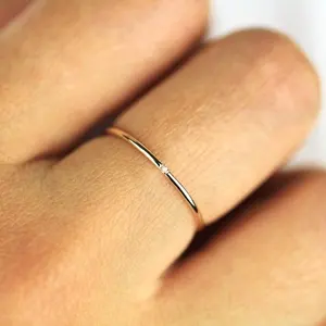 Perhiasan Pernikahan Sederhana Klasik Cincin Zirkonia Kubik 1Mm Berlian Tipis Mikro untuk Wanita KCR101-M