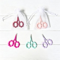 En stock Ciseaux à broder le tournesol, emballage en sac d'organza, coupe-fil, ciseaux de couture super tranchants pour fournitures de point de croix