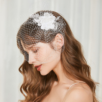 Voile de fleur brodé de gaze de maille pour femmes