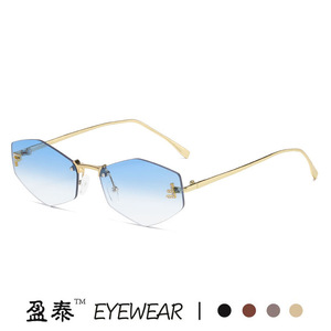 Lunettes de soleil polygonales sans monture en forme de F, en métal, UV400, pour femmes, couleur or - Product Image 2