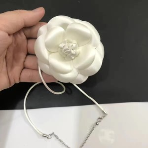 <span class=keywords><strong>Pull</strong></span> en tricot de style décontracté <span class=keywords><strong>à</strong></span> double usage de haute qualité pour femmes, en polyester/coton anti-boulochage d'hiver, avec pendentif fleur de camélia de 8 cm - Product Image 6