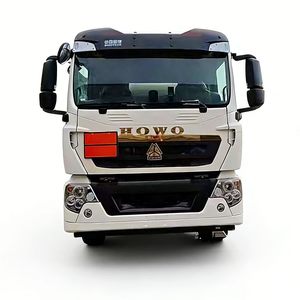 Camion-citerne HOWO 8x4 de 25 500 litres avec benne utilitaire à vendre - Product Image 2