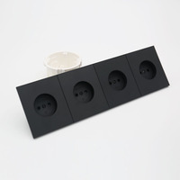 Prise murale russe Schuko 4 gangues 16A, type encastré, panneau PC blanc, usage hospitalier, IP22, pour marché russe