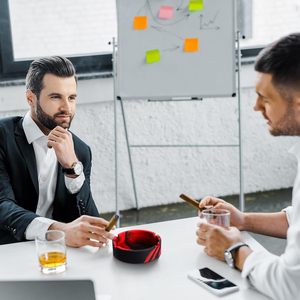 Cendrier en silicone résistant aux hautes températures pour cigarettes, accessoires de fumeur pour l'intérieur ou l'extérieur - Product Image 3
