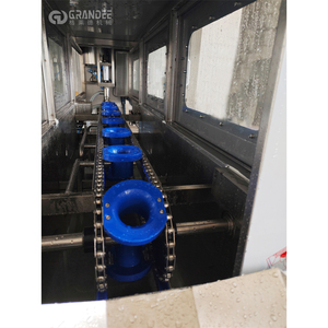 Machine de rinçage et de remplissage automatique de bouteilles d'eau Zhangjiagang 18,9 l 20 litres 5 gallons pour 150 BPH - Product Image 3