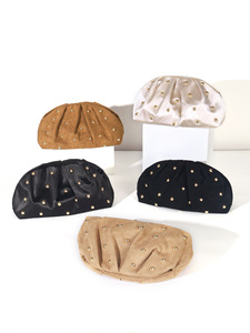 Bolso de mano de satén plisado con cuentas de lujo para mujer, elegante, de marca famosa, suave y de alta gama, estilo nube, para noche. - Product Image 3