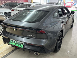 Changan UNI-V <span class=keywords><strong>IDD</strong></span> 2023, Sedán Híbrido Enchufable Inteligente de 113 km, Automático, con Asientos de Cuero, R18, Volante a la Izquierda, Usado en Stock, Precio al por Mayor - Product Image 6