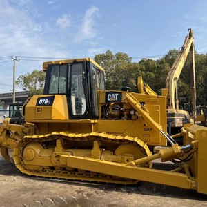 รถเกลี่ยดิน D7G2หนอนผีเสื้อแบบใช้แล้วที่มีส่วนประกอบหลักเครื่องยนต์ปั๊มมอเตอร์ที่ยอดเยี่ยม - Product Image 2