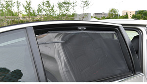 Speciale parabrezza retrattile automatico <span class=keywords><strong>parasole</strong></span> <span class=keywords><strong>per</strong></span> <span class=keywords><strong>auto</strong></span> in vetro di sollevamento <span class=keywords><strong>tenda</strong></span> <span class=keywords><strong>parasole</strong></span> - Product Image 4