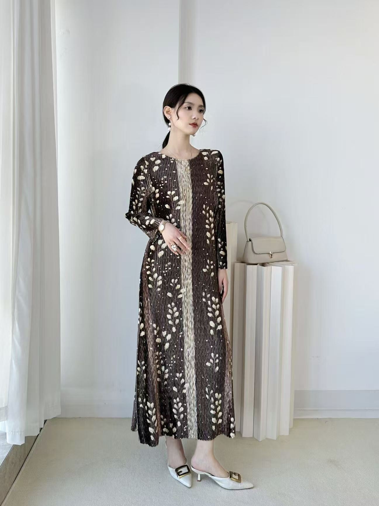 สีน้ำตาล