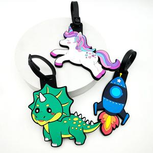 Étiquette <span class=keywords><strong>de</strong></span> bagage <span class=keywords><strong>de</strong></span> voyage en PVC souple lettre personnalisée voiturier embarquement étiquettes <span class=keywords><strong>de</strong></span> bagage en PVC - Product Image 3