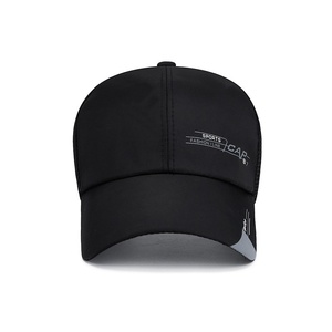 Gorra de béisbol de verano transpirable de malla con visera alargada de 6 paneles para hombre, con letras <span class=keywords><strong>inglesas</strong></span> impresas, media malla y visera grande baja. - Product Image 1