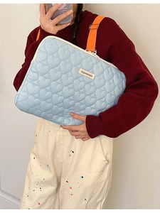 2025 Nueva bolsa interior de tableta bordada en forma de corazón coreana - Product Image 2