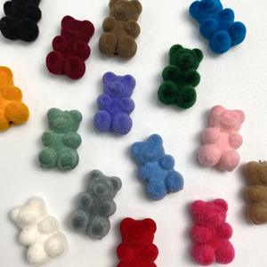 12*18mm colorato peloso Mini floccaggio orso animale sfuse perline acriliche fai da te fatto a mano per la creazione di gioielli accessori orecchino - Product Image 1