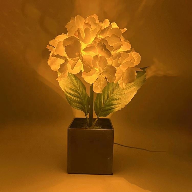 Flower Atmosphere Indoor Bedside Lamp Home Decoration Led Night Light Postmodern Design Warm White CRI 80