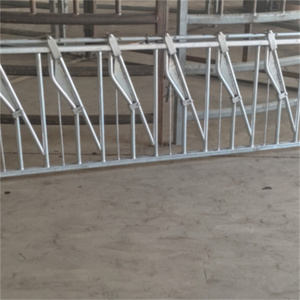 Mới bền mạ kẽm thiết bị <span class=keywords><strong>Sheep</strong></span> headlock cho chăn nuôi tự còng nhà máy nhúng nóng trực tiếp trang trại hàng rào chất lượng cao - Product Image 6