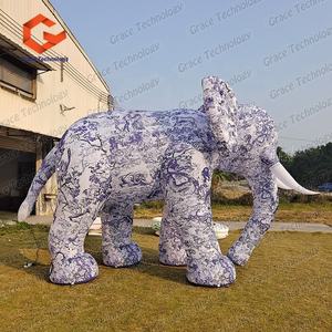 カスタム青と白の磁器模様の膨張式象モデル、耐久性のあるPVC製の膨張式象の動物バルーン（展示用） - Product Image 4
