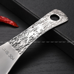 Cuchara para arroz cuadrada Bosin de acero inoxidable 304 con acabado martillado para servir - Product Image 1