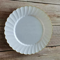 60 Pcs Piring Plastik Sekali Pakai Ramah Lingkungan Ukuran 9 Inch, Dapat Dicuci dengan Mesin Cuci Piring, Warna Putih dengan Pinggiran Emas Bermotif Bunga