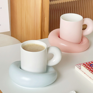 Ensemble de tasses en céramique Cute Sense Milk Fufu 300 ml, design de dessin animé avec plateau, passe au lave-vaisselle, tasse à café pour le thé de l'après-midi au bureau - Product Image 3
