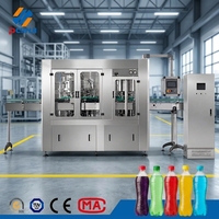 Machine de remplissage automatique de boissons gazeuses 3 en 1 (rincage, remplissage, bouchage) pour usine de production de soda en bouteille PET