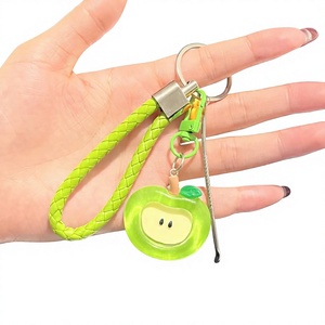 Lindo cortauñas con forma de manzana, mini herramienta de manicura portátil, llavero de resina, adorno para bolso, para uso diario, regalo - Product Image 5