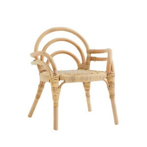 Chaise enfant en rotin tressé sur mesure, design moderne, légère, en osier, mobilier pour enfants pour fête d'anniversaire, salon, chambre à coucher - Product Image 1