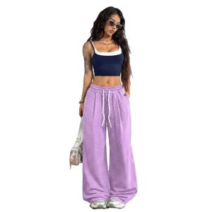 Conjunto Deportivo para Mujer, Pantalones Cortos Ajustados de Dos Piezas, 100% Algodón, Fabricación al por Mayor, Diseño Personalizado OEM - Product Image 5