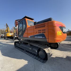 Excavatrice d'occasion Doosan DX225LC de 22,5 tonnes avec moteur Cummins, Tier 3, sans DEF, pour travaux de terrassement général et travaux utilitaires - Product Image 1