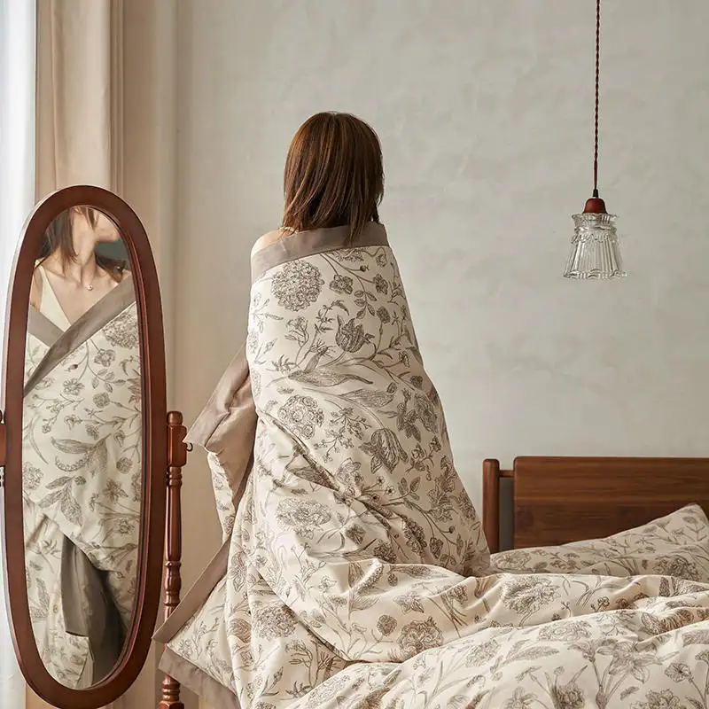 Colcha de algodão de mão simples de quatro peças com textura retrô, conjunto de cama de casal simples e leve estilo luxuoso personalizado